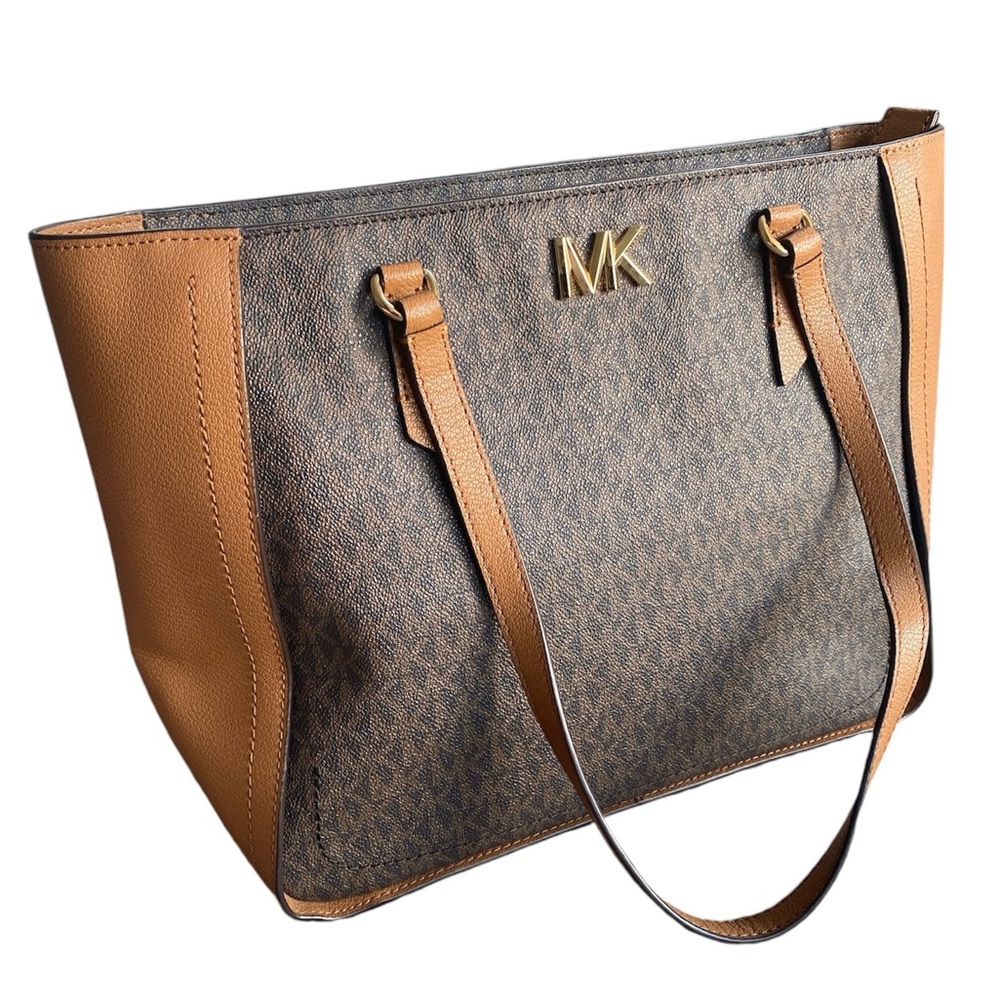 Michael Kors Sylvia EUC Brown Signature Leather Shoulder Tote Bag
